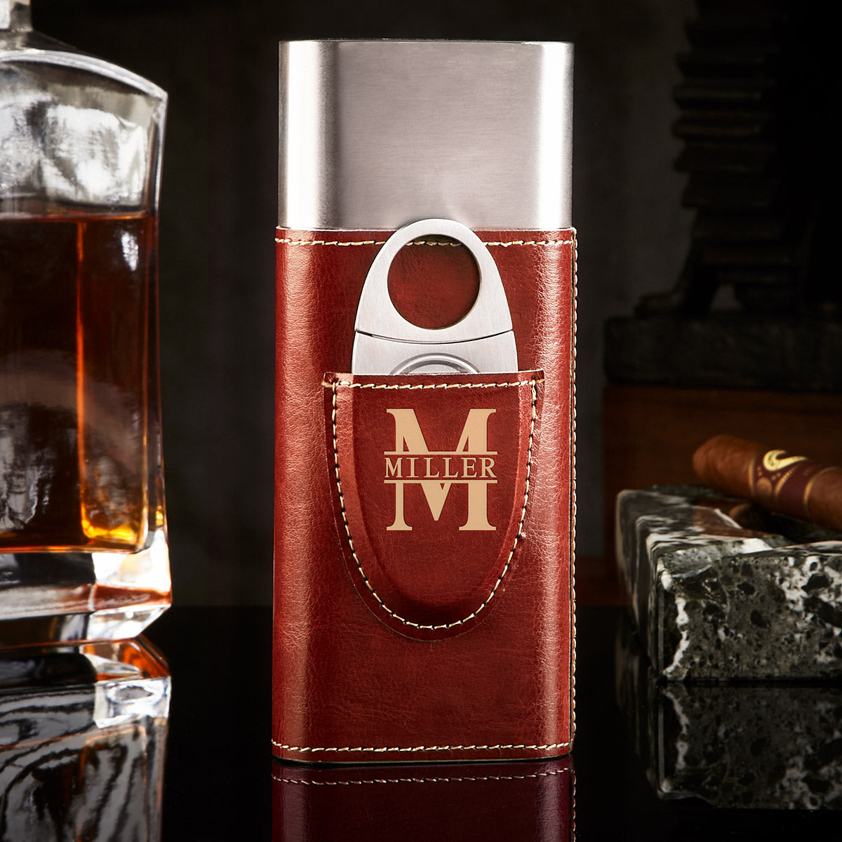 Custom Cigar Case with Cutter - Red Vegan Leather