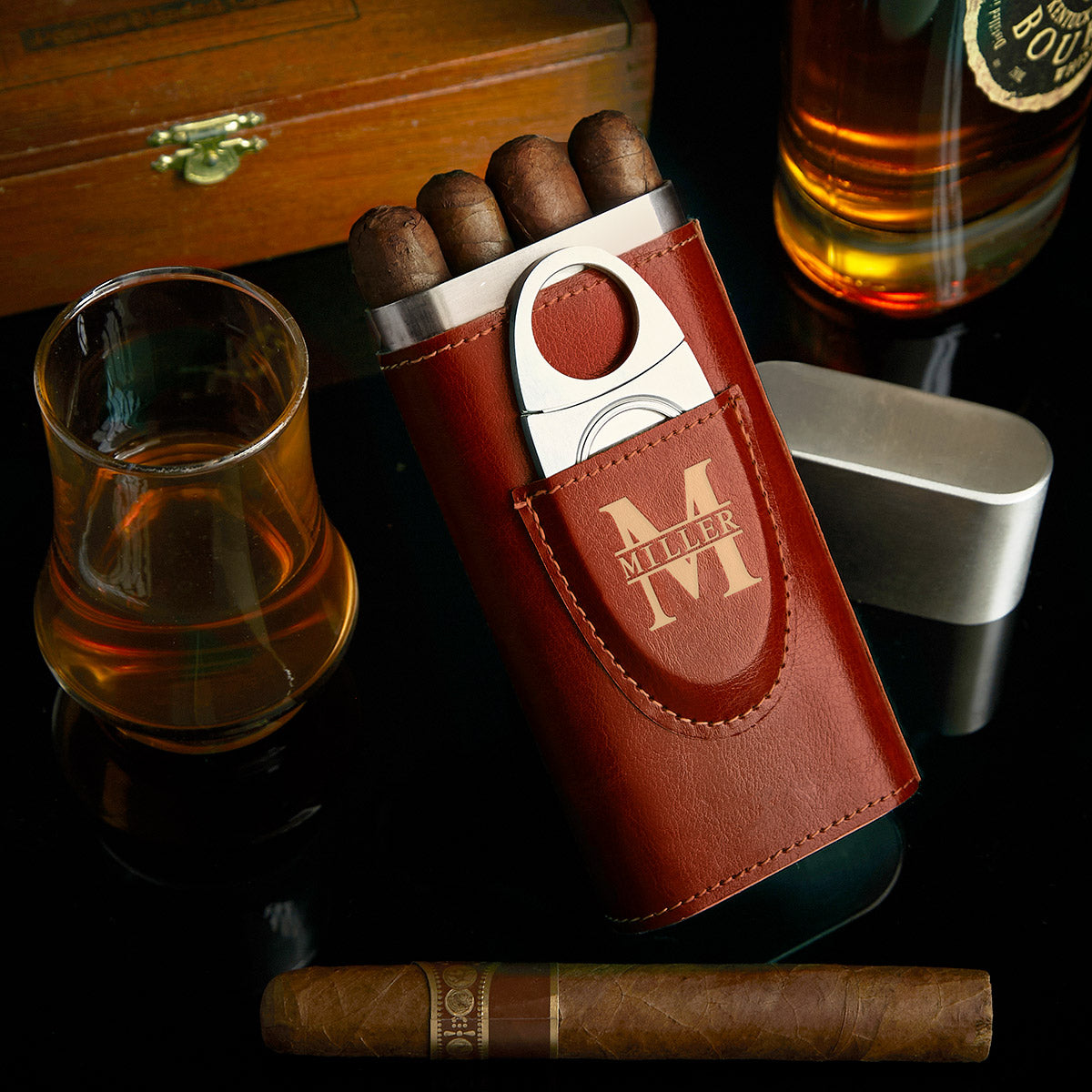 Custom Cigar Case with Cutter - Red Vegan Leather