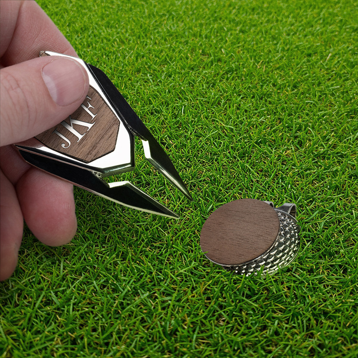 Custom Divot Tool with Ball Marker