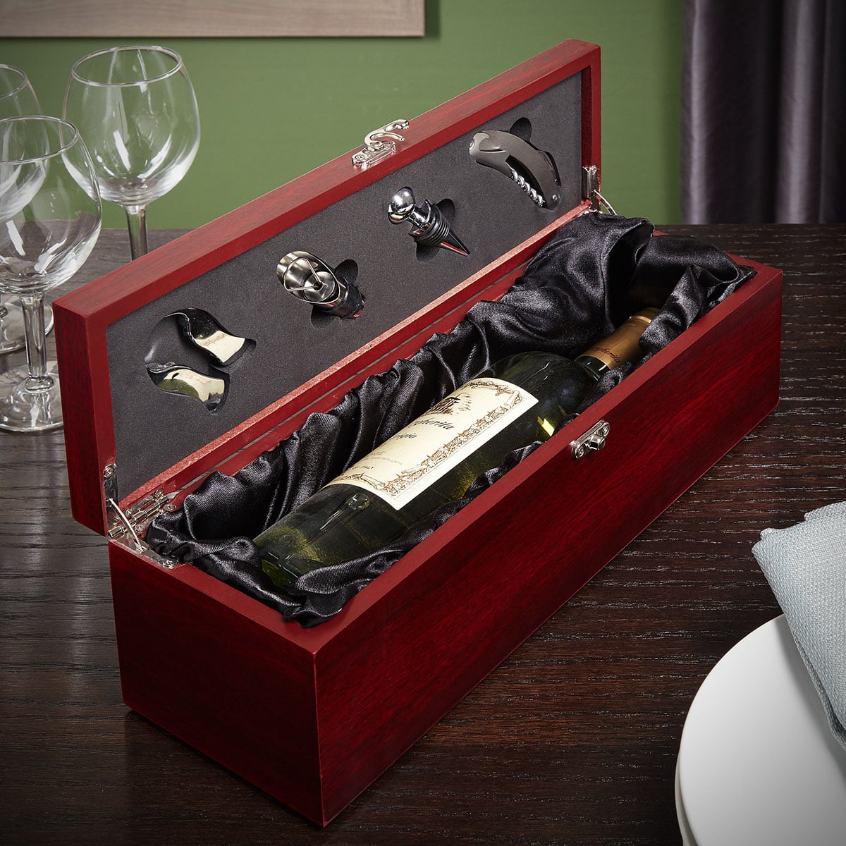 Red Wood Wine Tool Set
