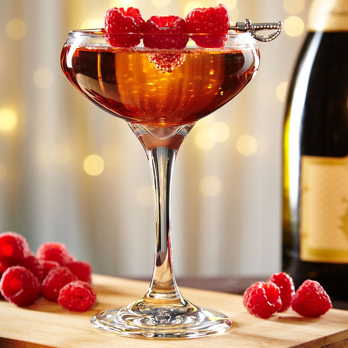 Casablanca Cocktail Coupe Glasses, Set of 2