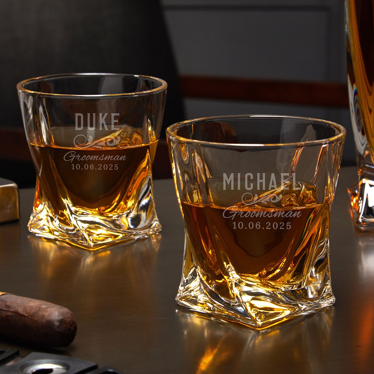 Classic Groomsman Etched Set of 5 Twist Glasses Gifts for Groomsmen