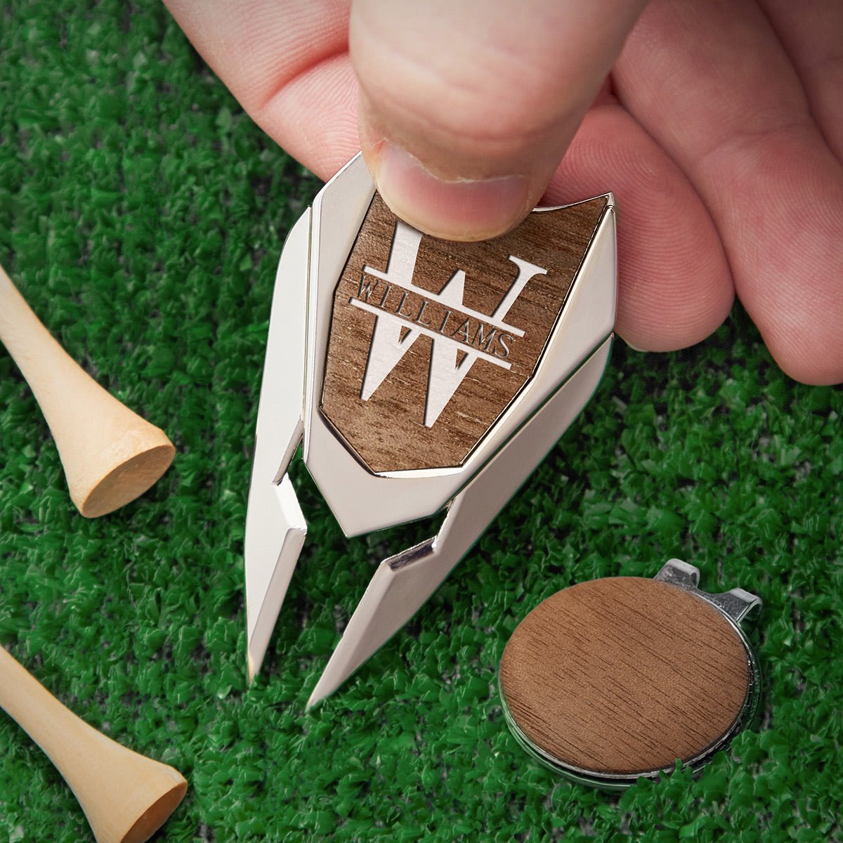 Custom Divot Tool with Ball Marker