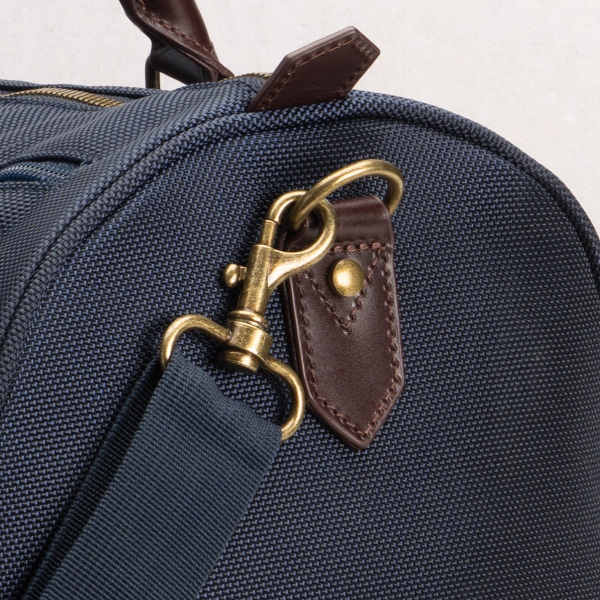 Dunthorpe Custom Men's Travel Bag w Shoe Compartment