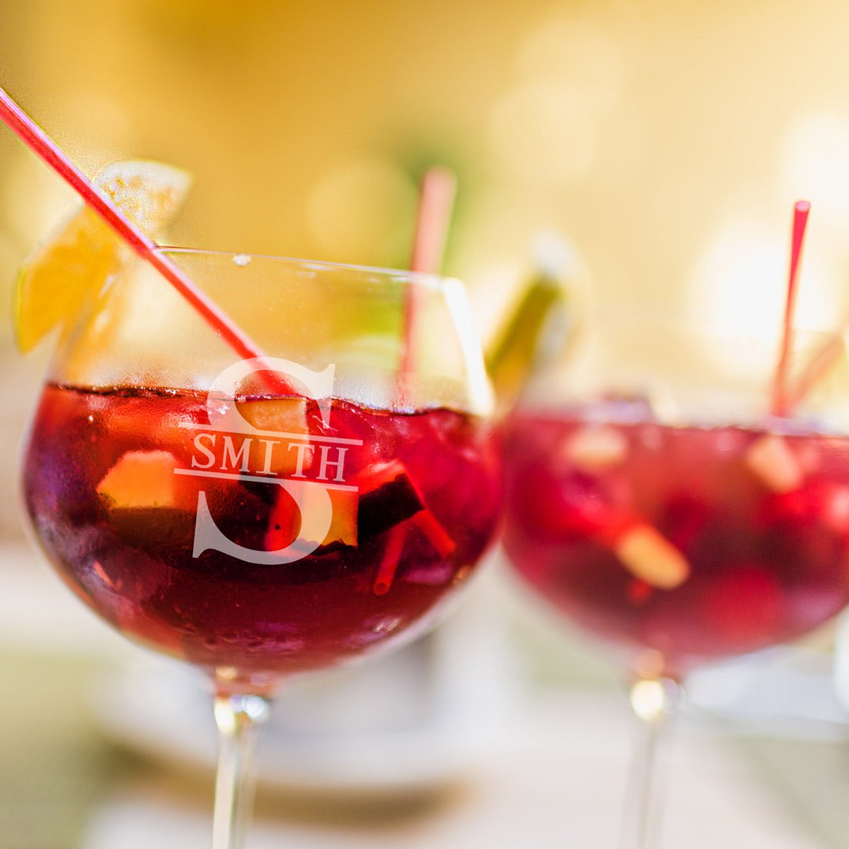 Etched Balloon Red Wine Glass