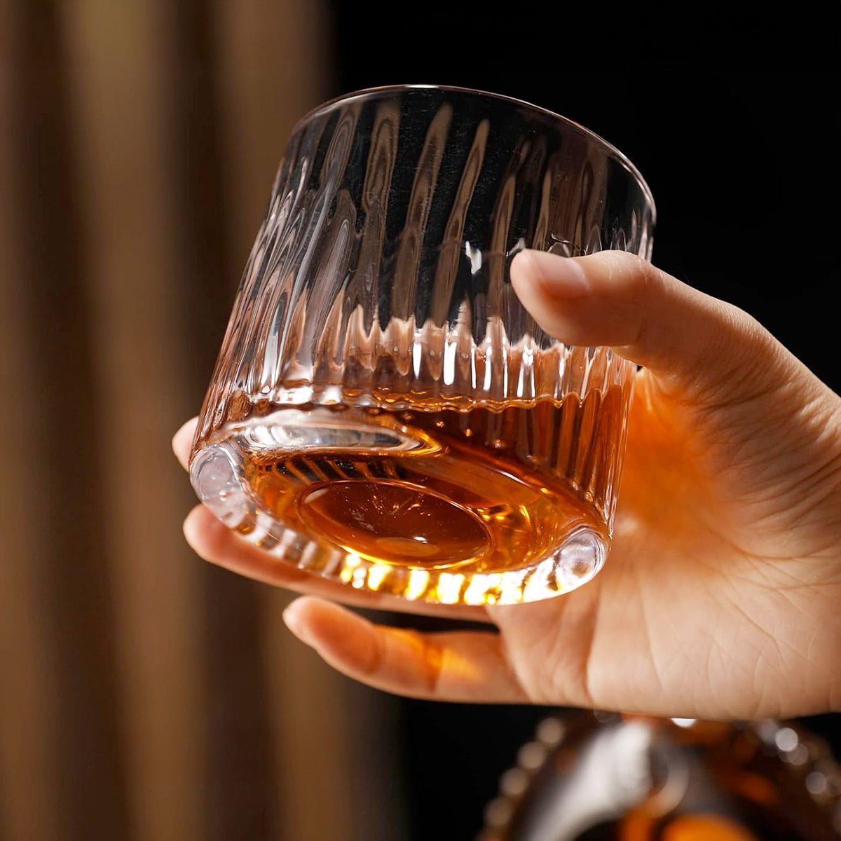 Osaka Spinning Whiskey Glass