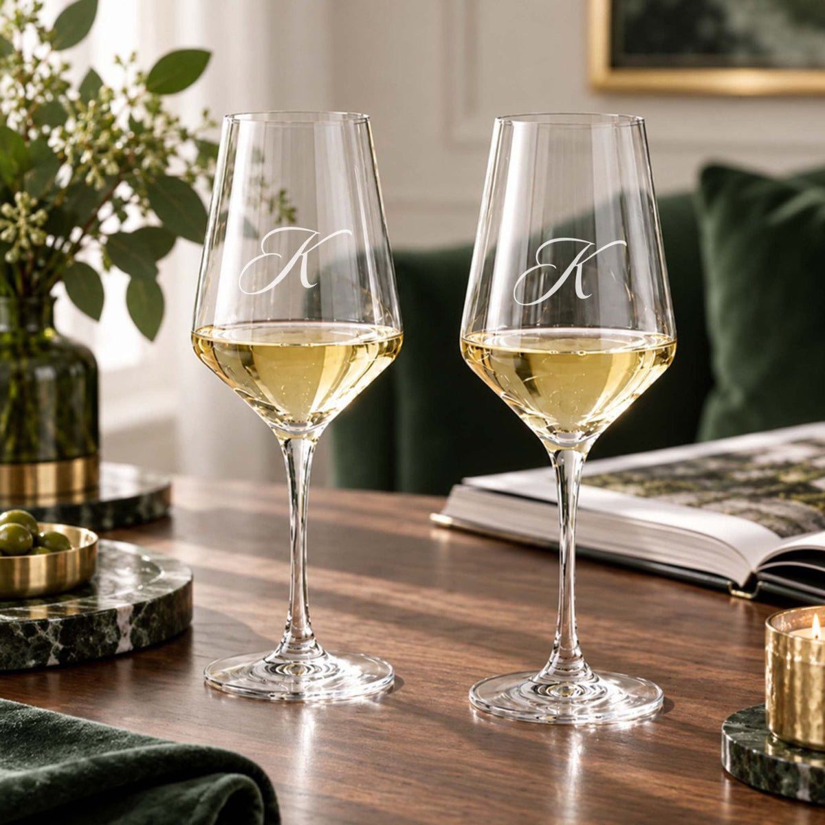 Personalized Montreux White Wine Glasses