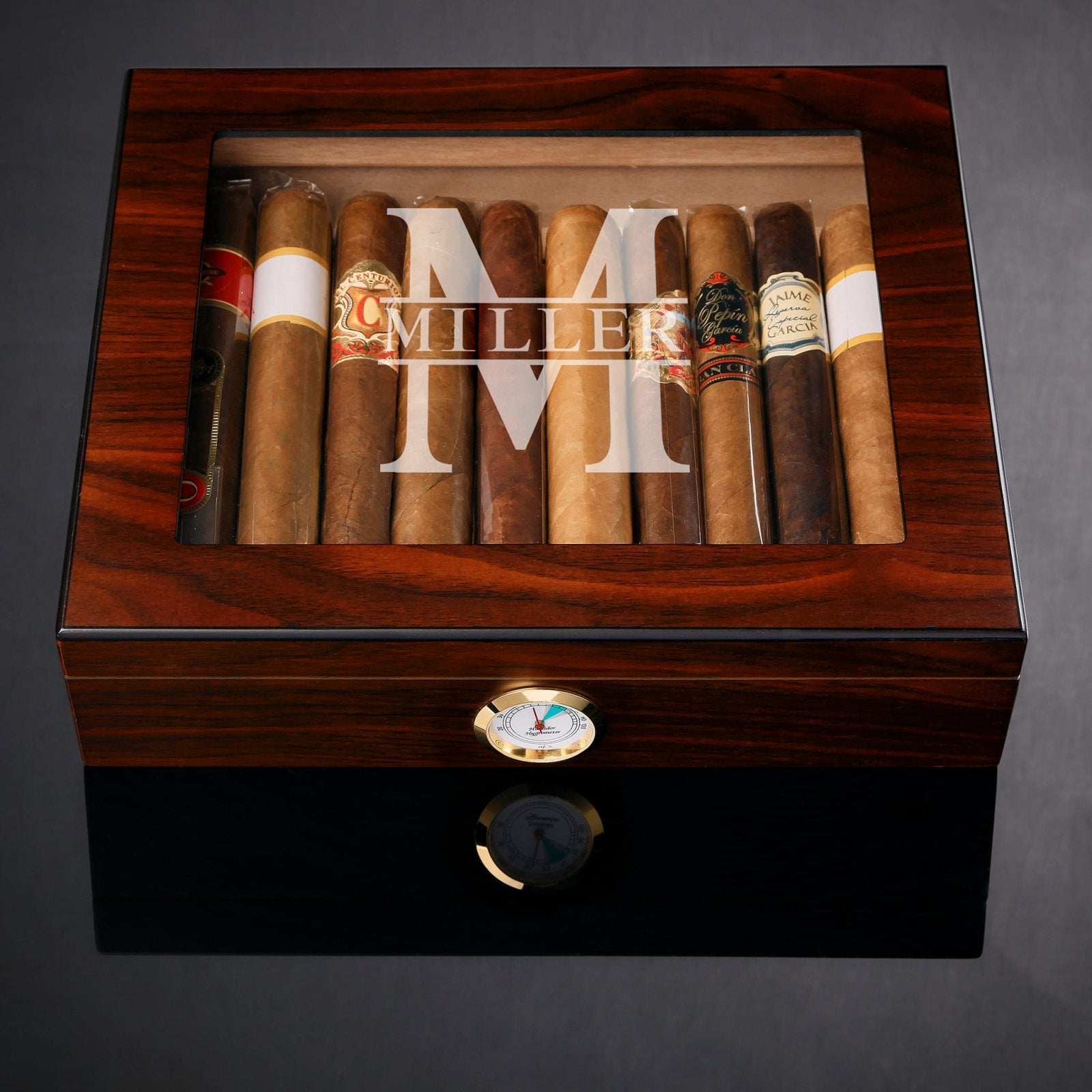 Santiago Cigar Humidor with Custom Cigar Glasses and Accessories