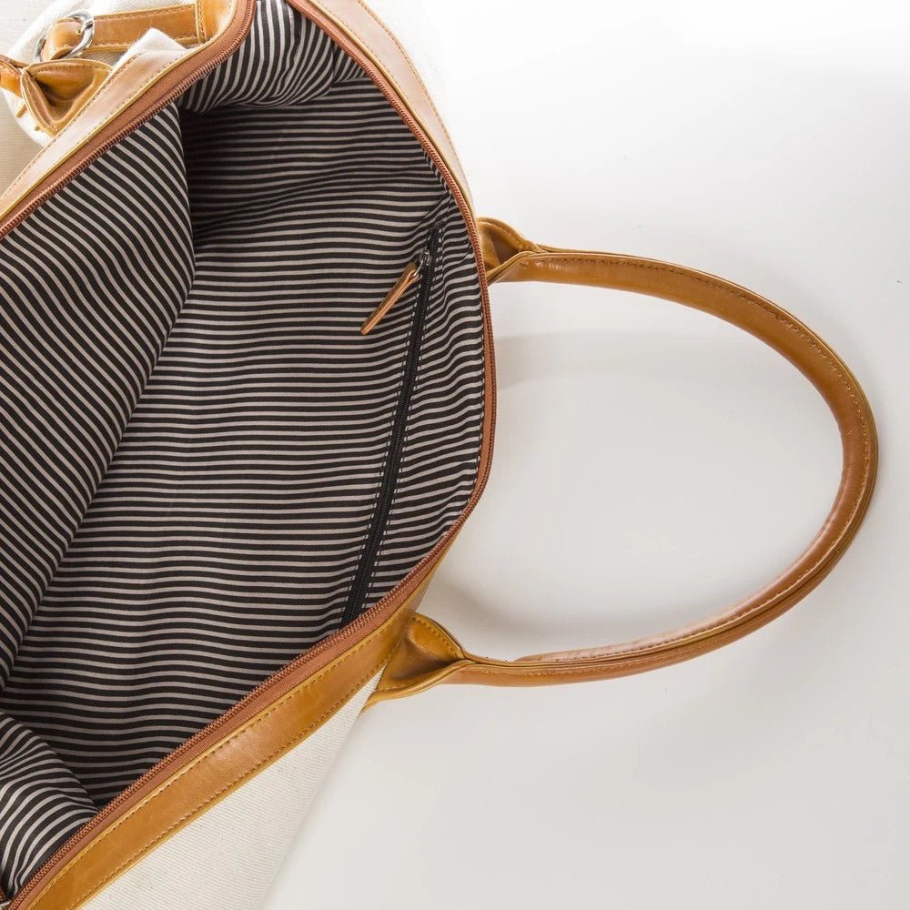 Strathmoor Weekender Travel Bag, White