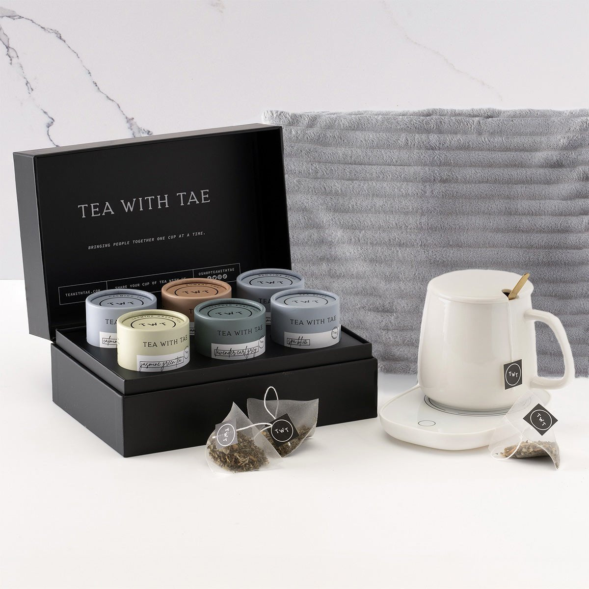 Tevora Luxury Tea Gift Set with Mug Warmer