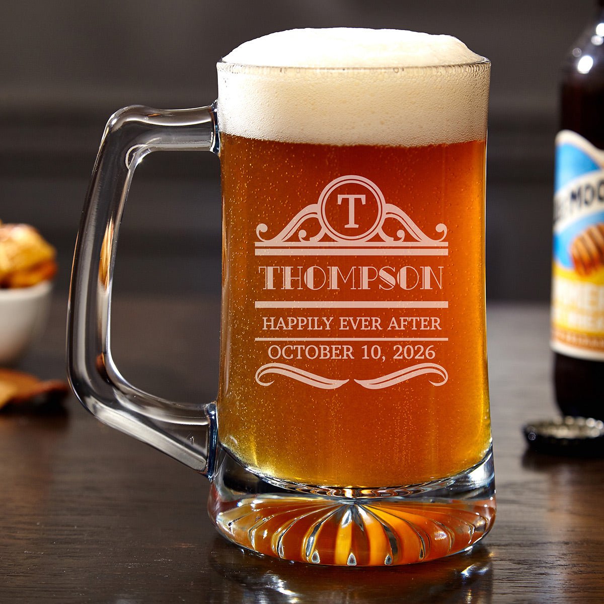 Thatcher Personalized Beer Mug Gift Set in Wood Box