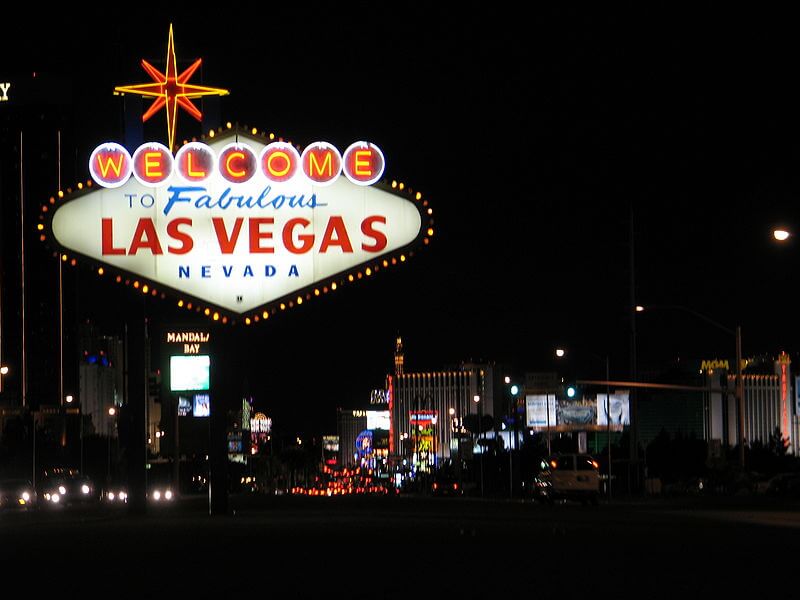 No Sweat Guide to the Las Vegas Bachelor Party