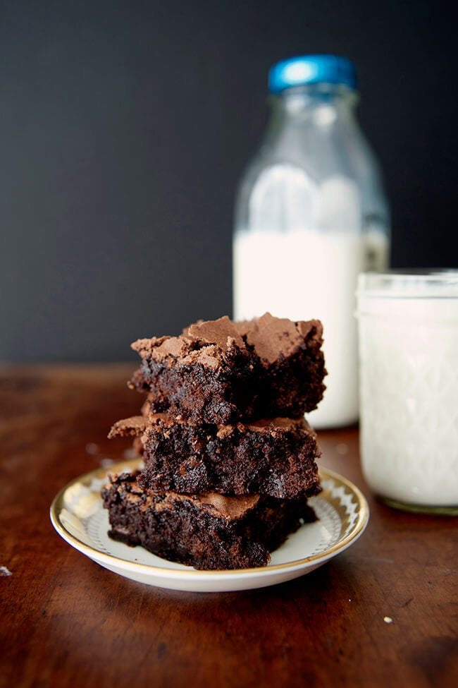 chocolate-brownies-beer-dessert