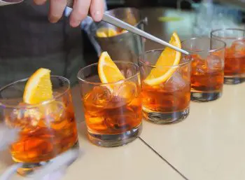 How to Make an Old Fashioned Cocktail That Is Unbeatable
