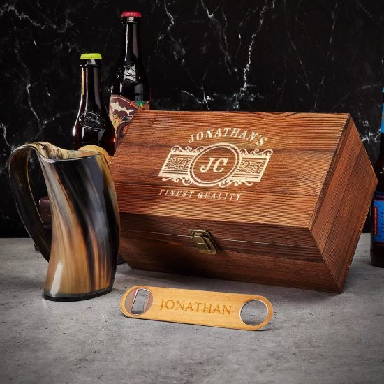 Engraved Ale Horn Box Set