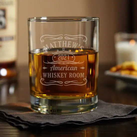 Engraved Whiskey Label Glass is a Boyfriend Gift Idea