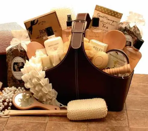 Spa Basket Set of Anniversary Ideas for Parents 