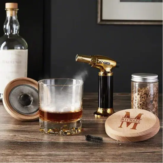 Cocktail Smoker Set is the Best Whiskey Gift