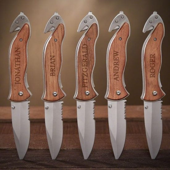 Personalized Groomsmen Gifts are Sets of 5 Knives