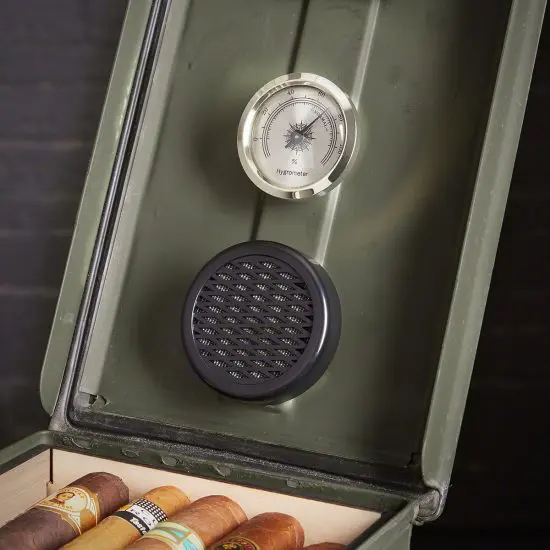 cigar humidor detail