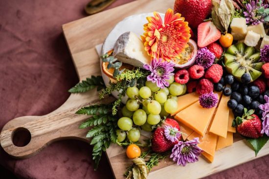 How to make charcuterie boards with fruit