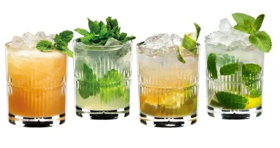 RIEDEL mixing rum set with four mixed drinks