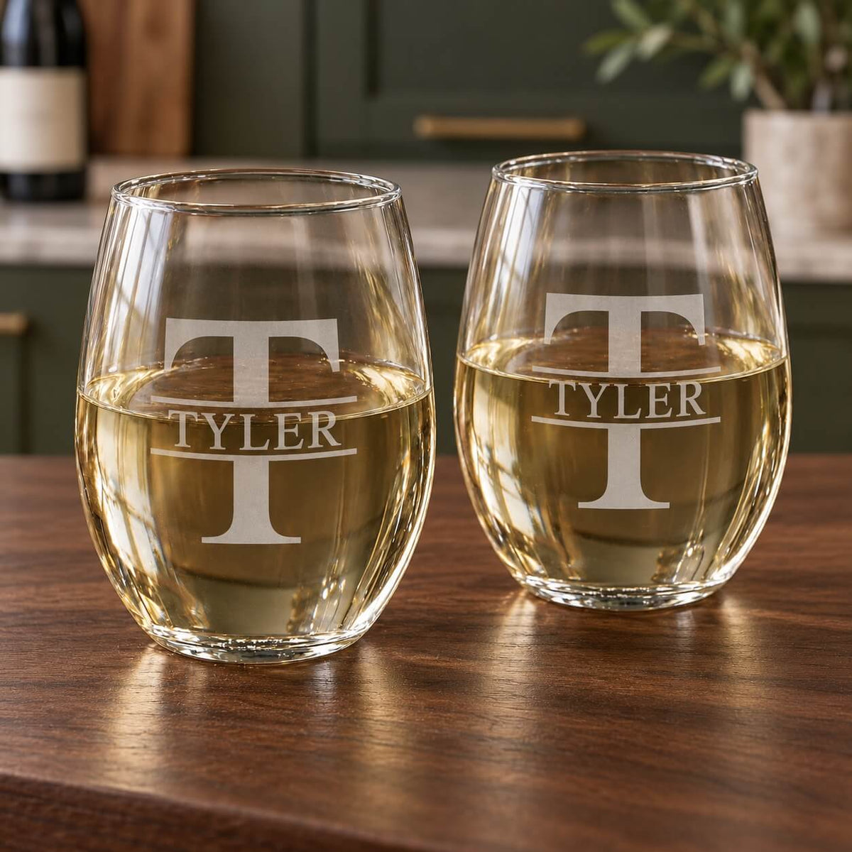 CL Engraved Stemless White Wine