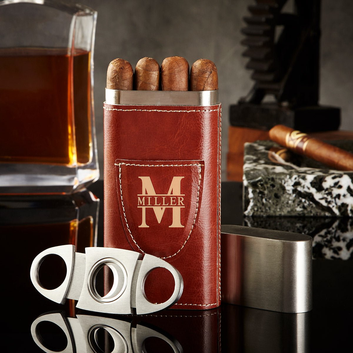 Custom Cigar Travel Case with Cigar Cutter