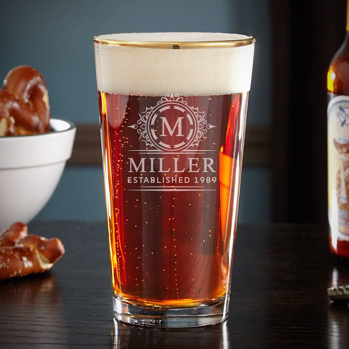 Engraved Pint Glasses Gold Rim, Set of 4