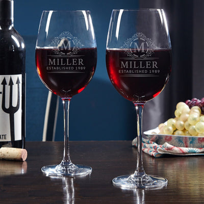 Pomerol Wine Gift Set with Personalized Wine Glasses and Wooden Box