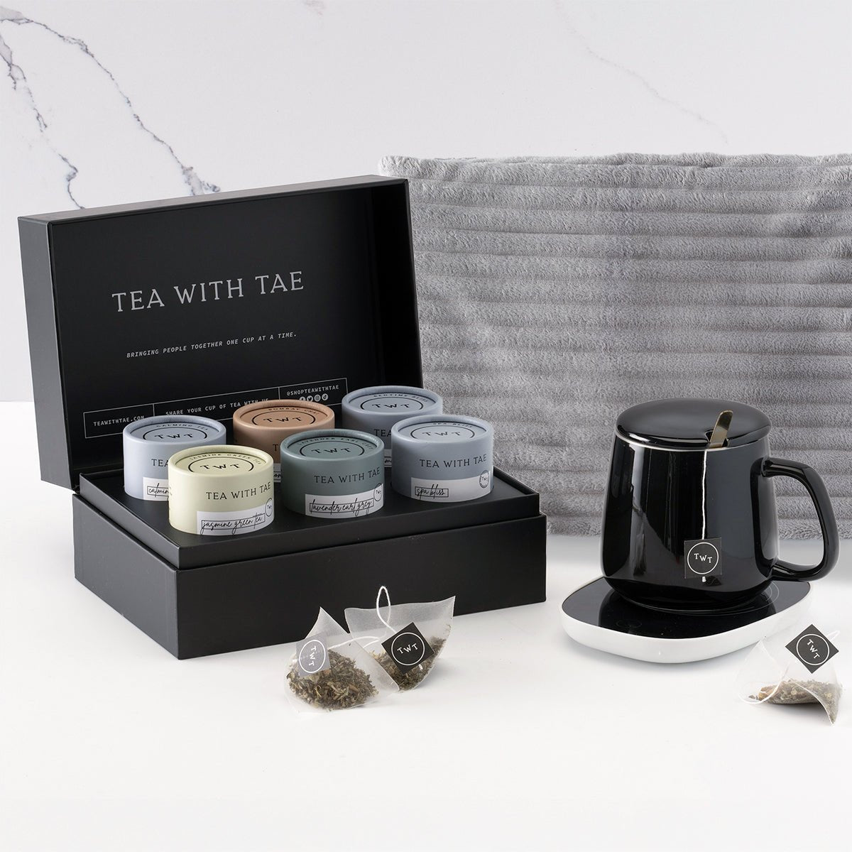 Tevora Luxury Tea Gift Set with Mug Warmer
