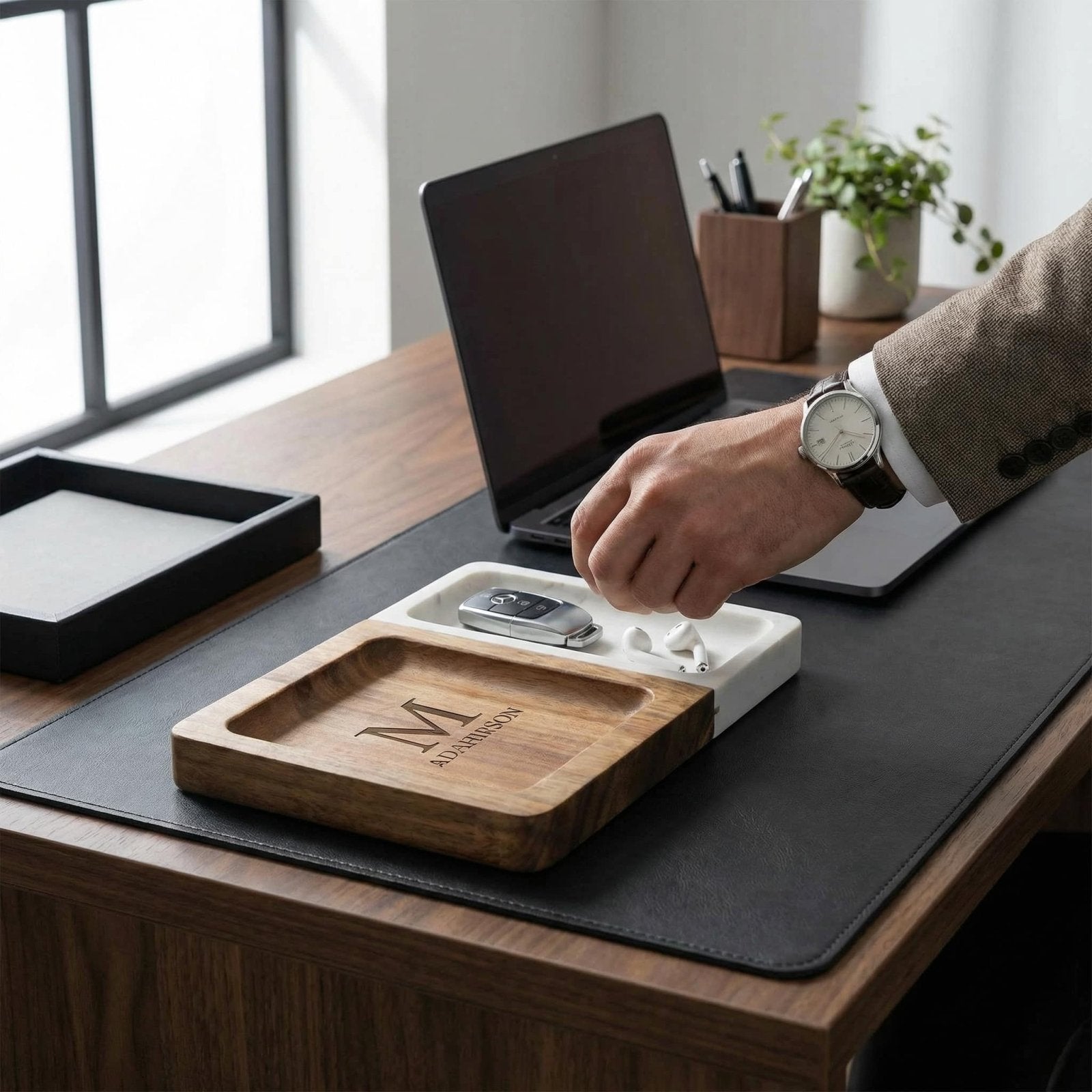 Winslow Valet Catchall Tray - Marble & Wood