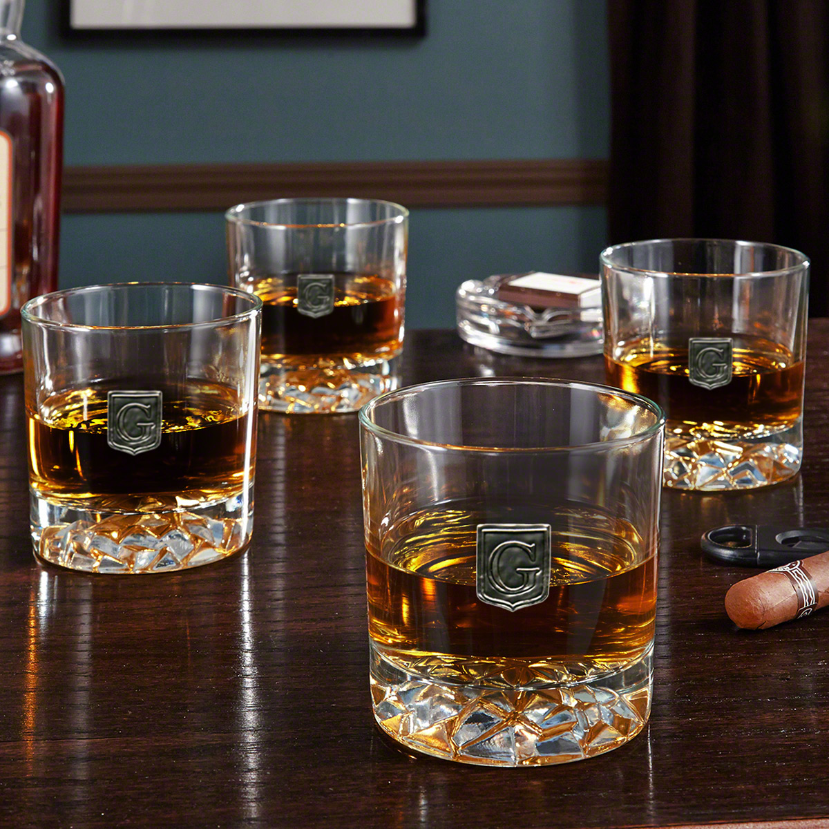 Regal Crested Fairbanks Whiskey Glasses, Set of 4