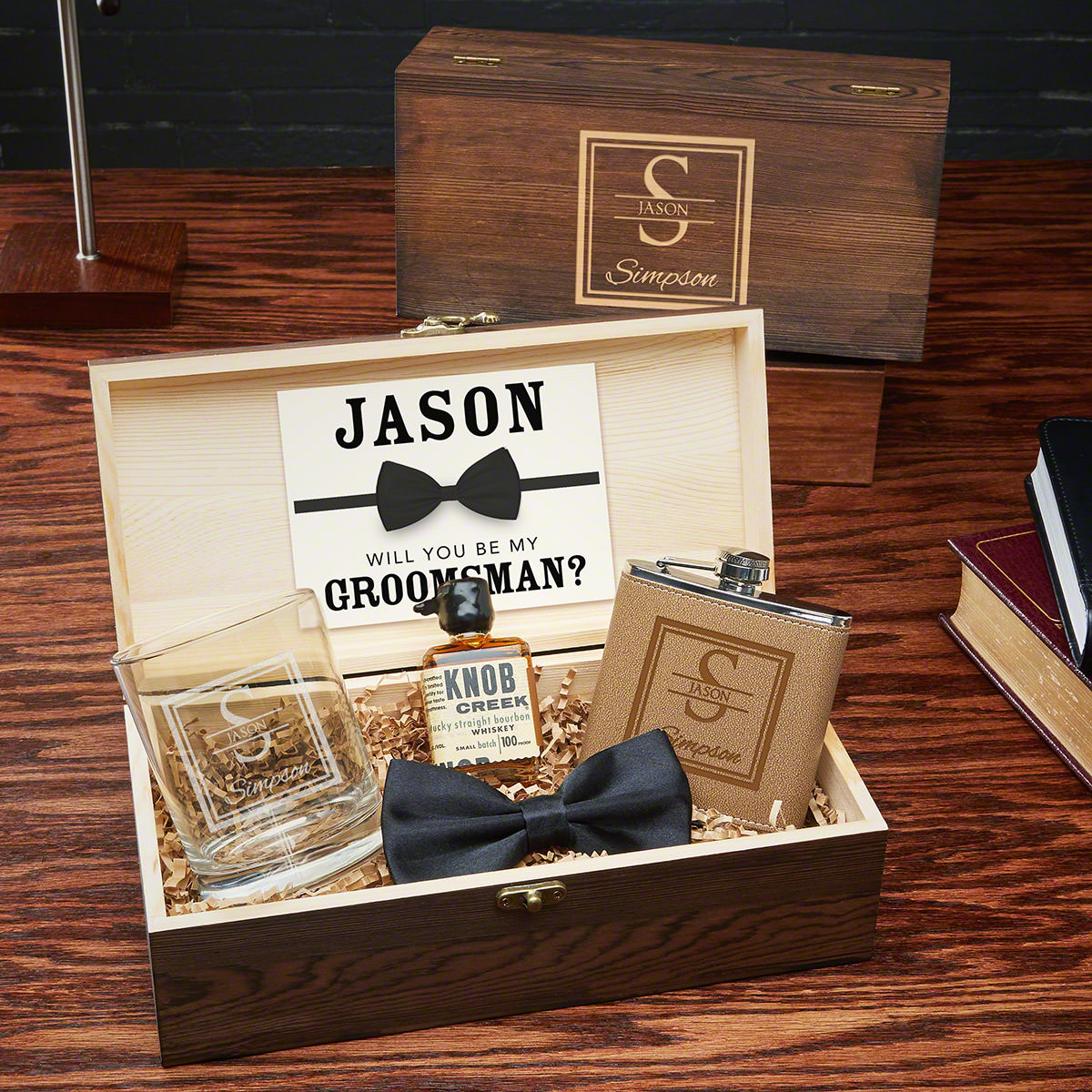 Oakhill Personalized Groomsmen and Best Man Gift Box Set