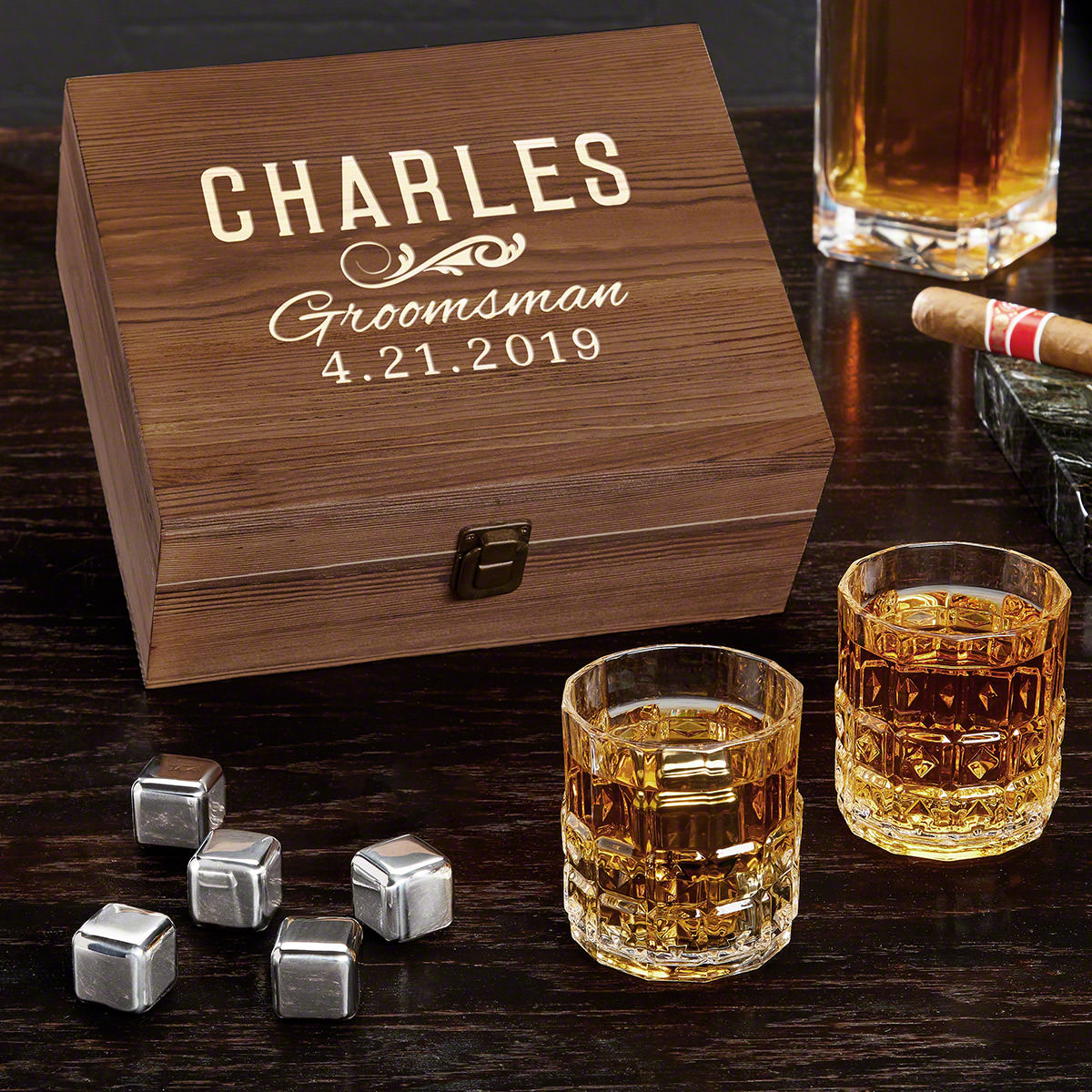 Classic Groomsman Personalized Whiskey Set - Gift for Groomsmen