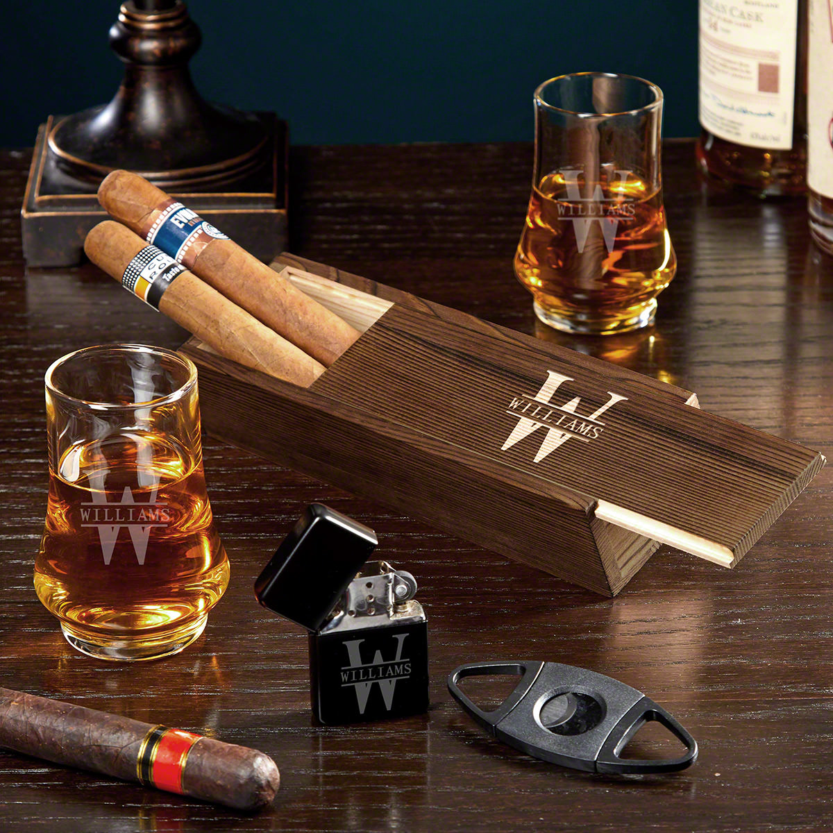 Oakmont Engraved Whiskey and Cigar Gift Set with Duke Glasses