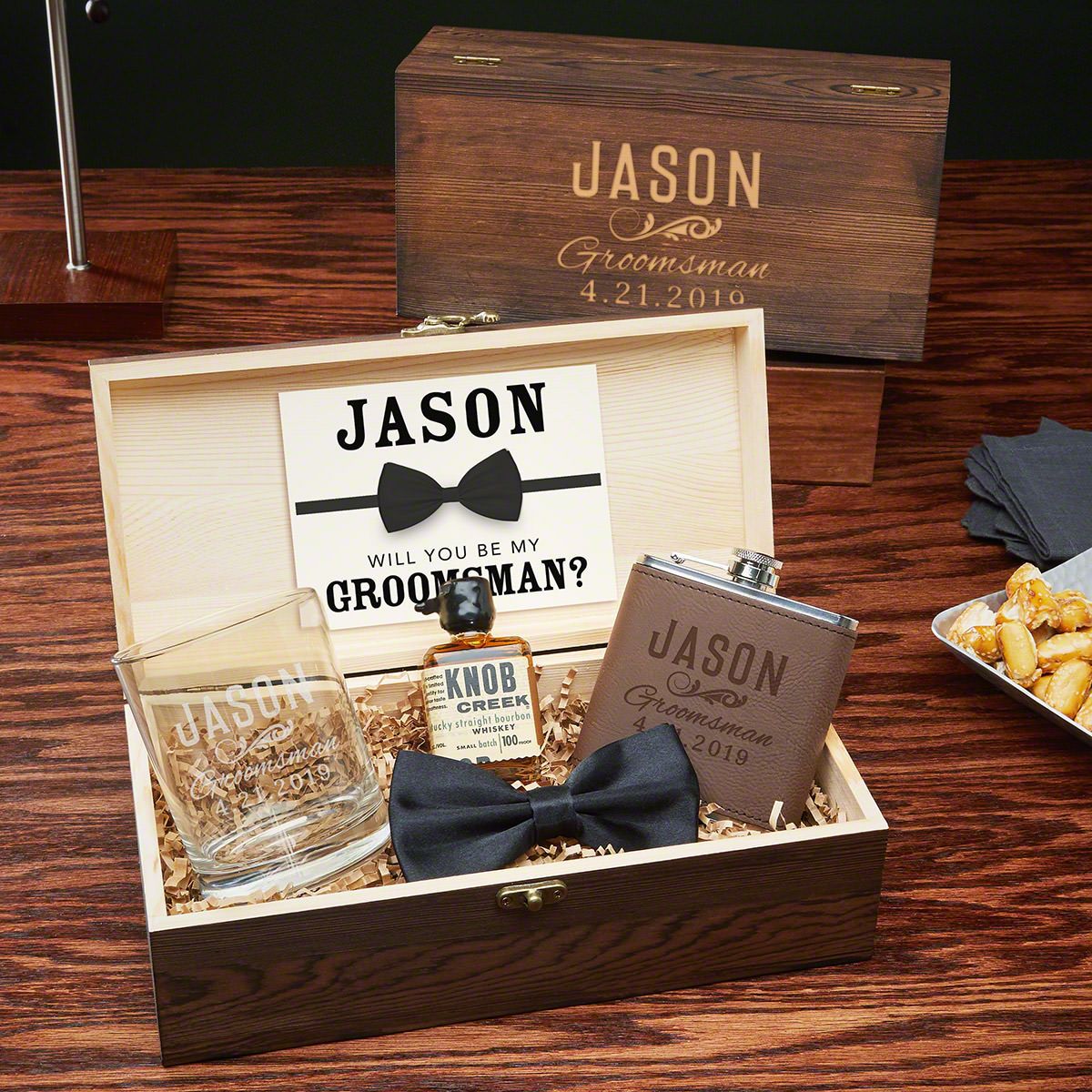 Classic Groomsman Large Wooden Box Mens Gift Set Primary
