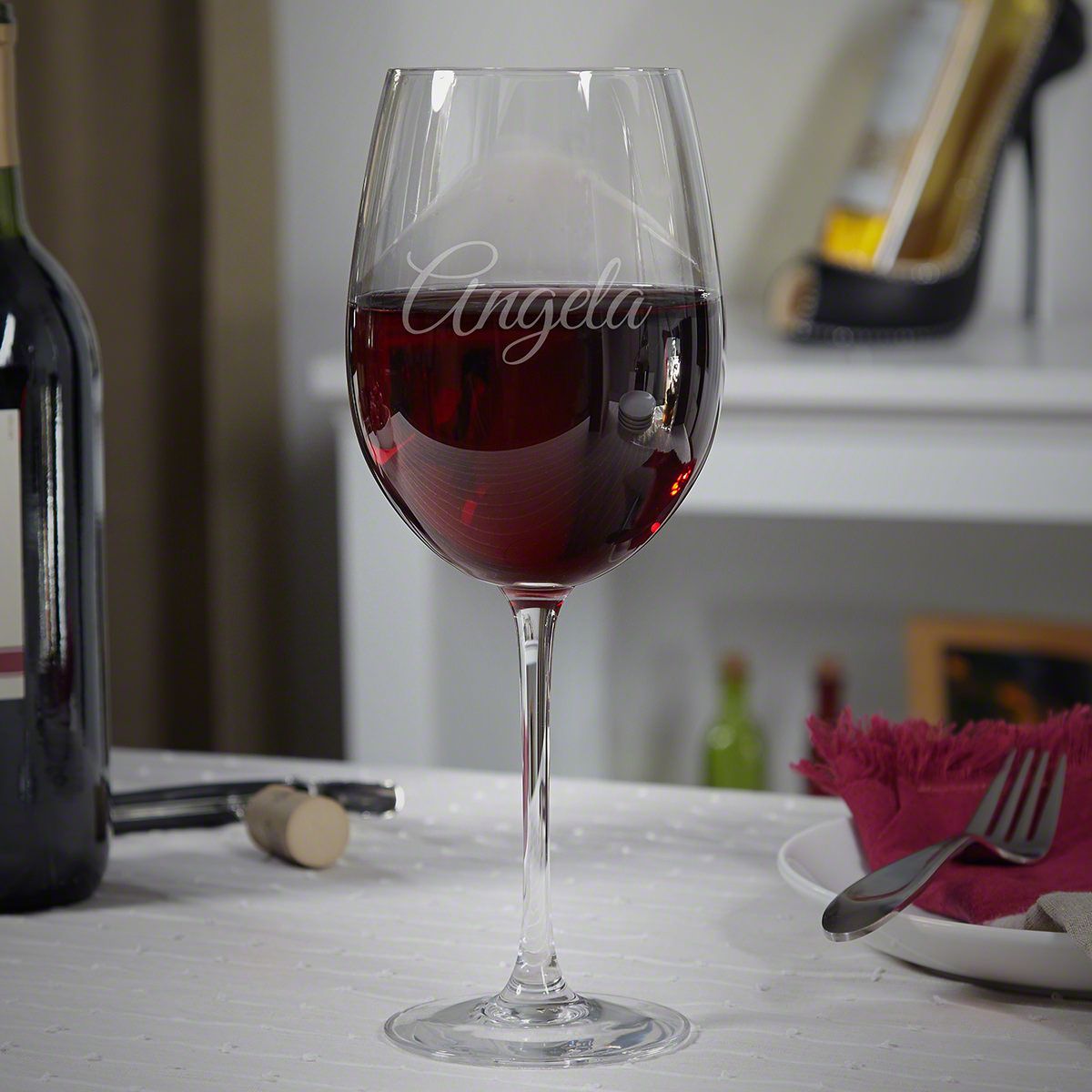 Elegance Etched Wine Glass