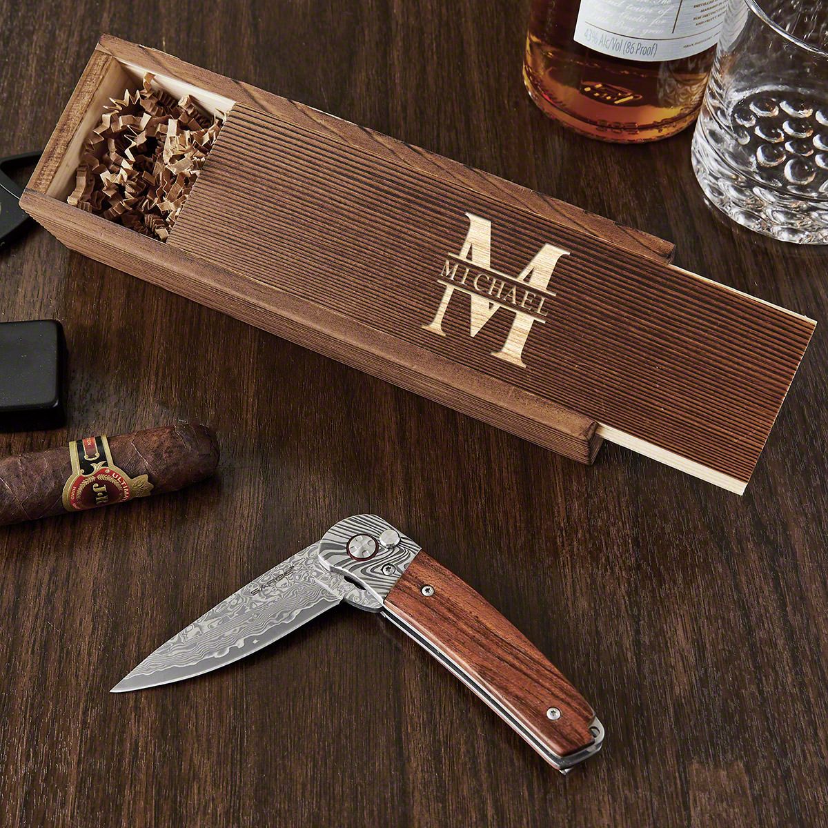 Damascus Pocket Knife with Custom Oakmont Gift Box