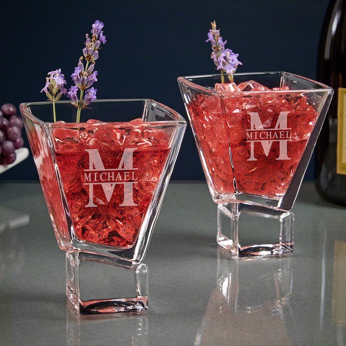 Oakmont Set of 2 Personalized Cocktail Glasses