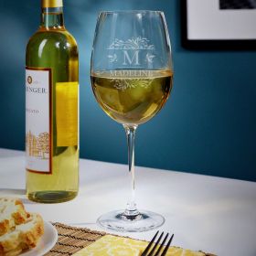 Savannah Personalized White Wine Glass