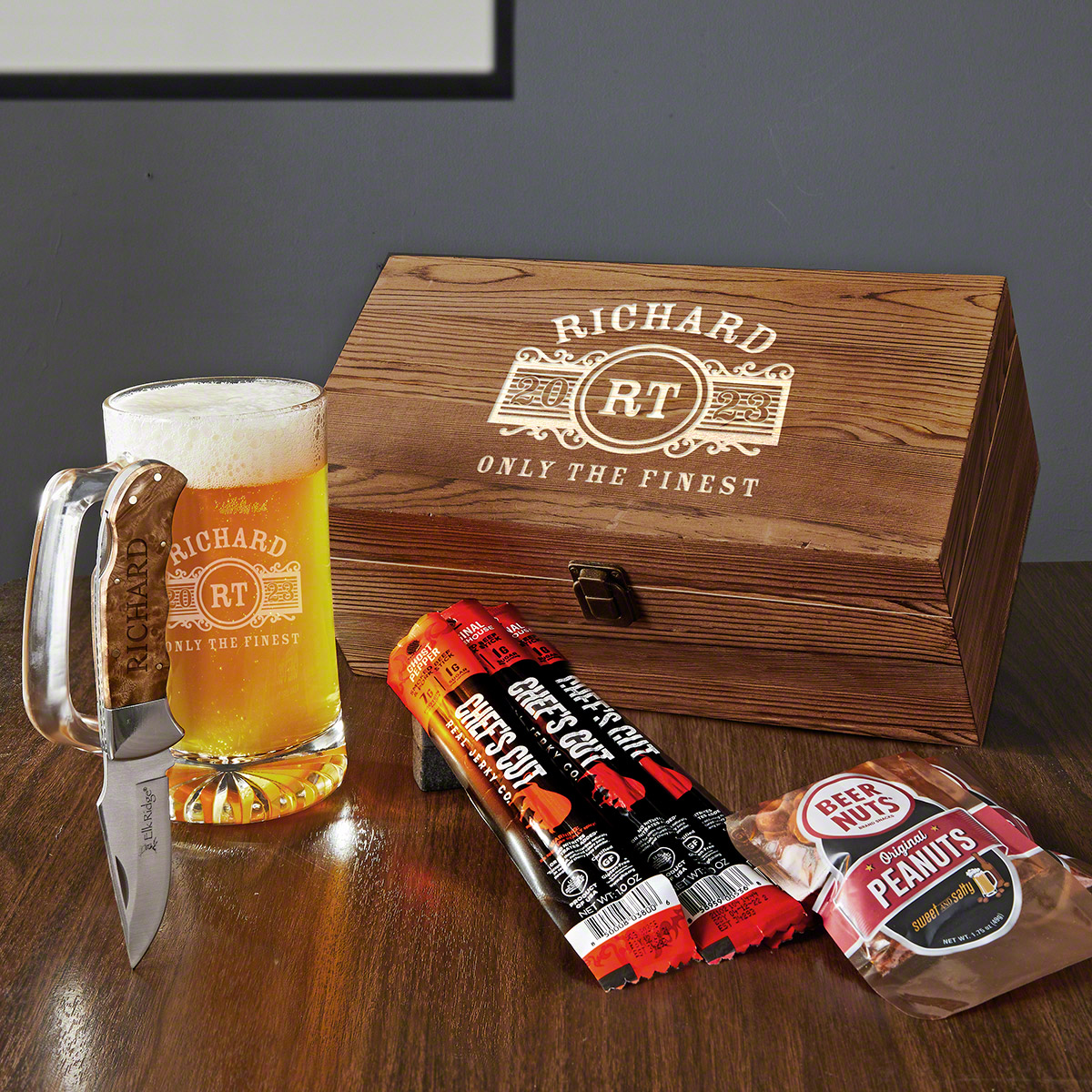 Marquee Custom Set of Gifts for Beer Lovers