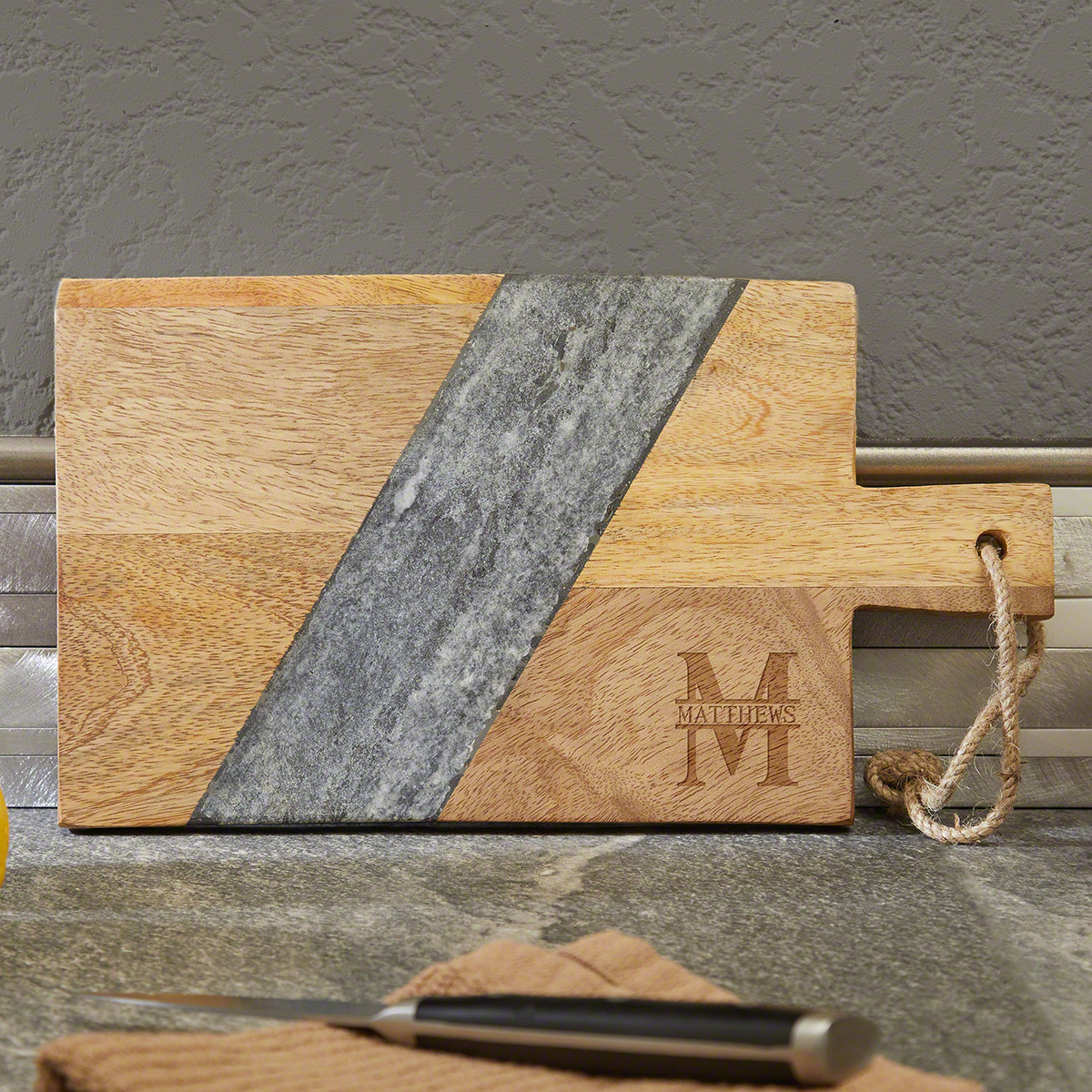 Oakmont Mango Wood & Marble Personalized Cutting Board 
